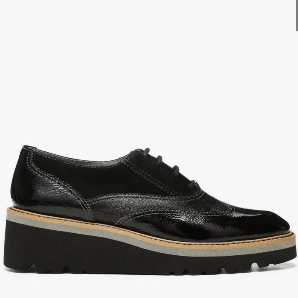 Donald J. Pliner Tanic Black Crinkle Patent Wedge Shoe Women's Size 7.5